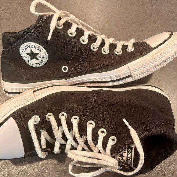 Converse Chuck Taylor All Star Mid Top WOMENS Size 10 Black - Picture 1 of 7